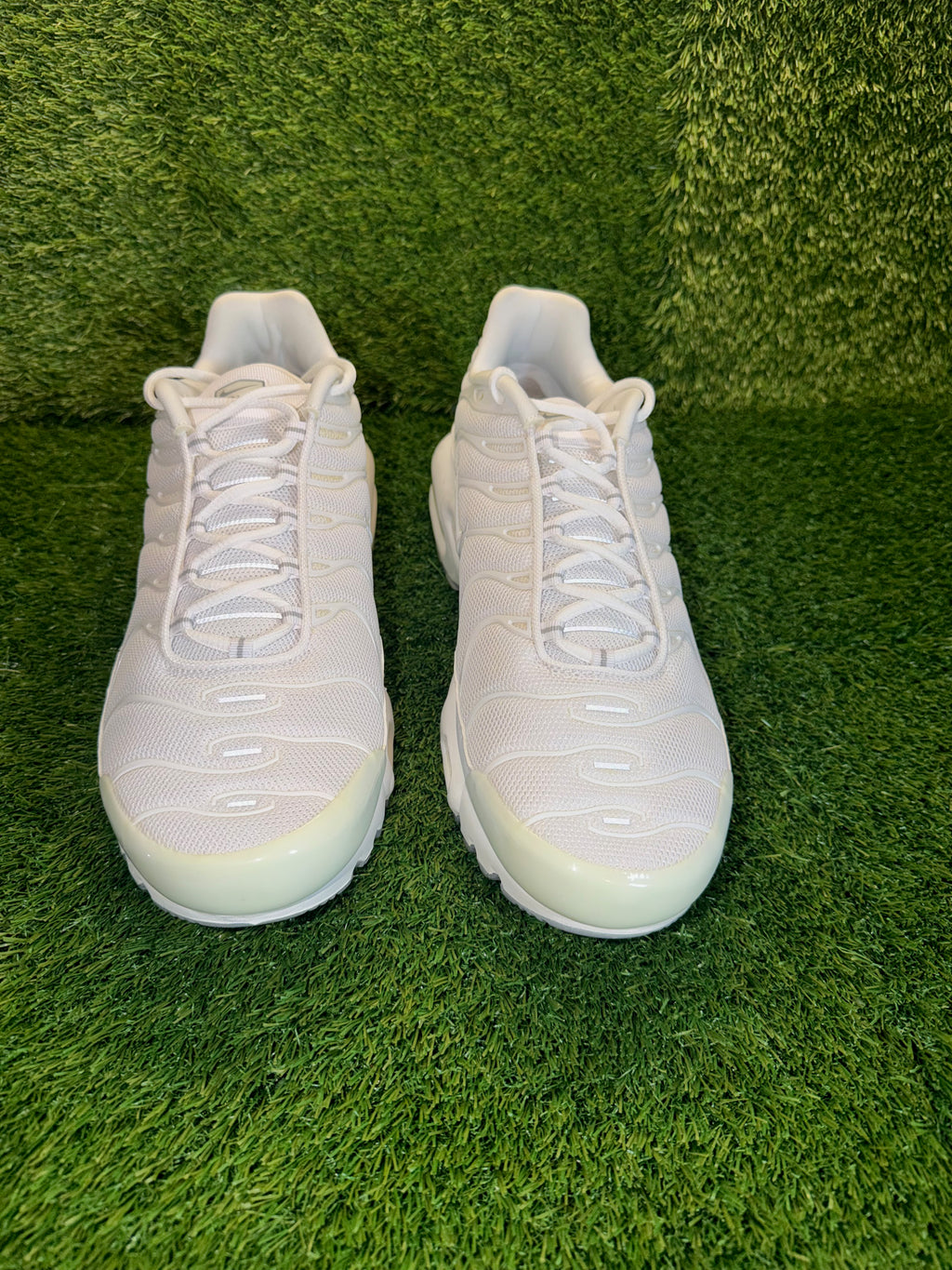 Nike Tn Triple White "Casper" DS - US 13