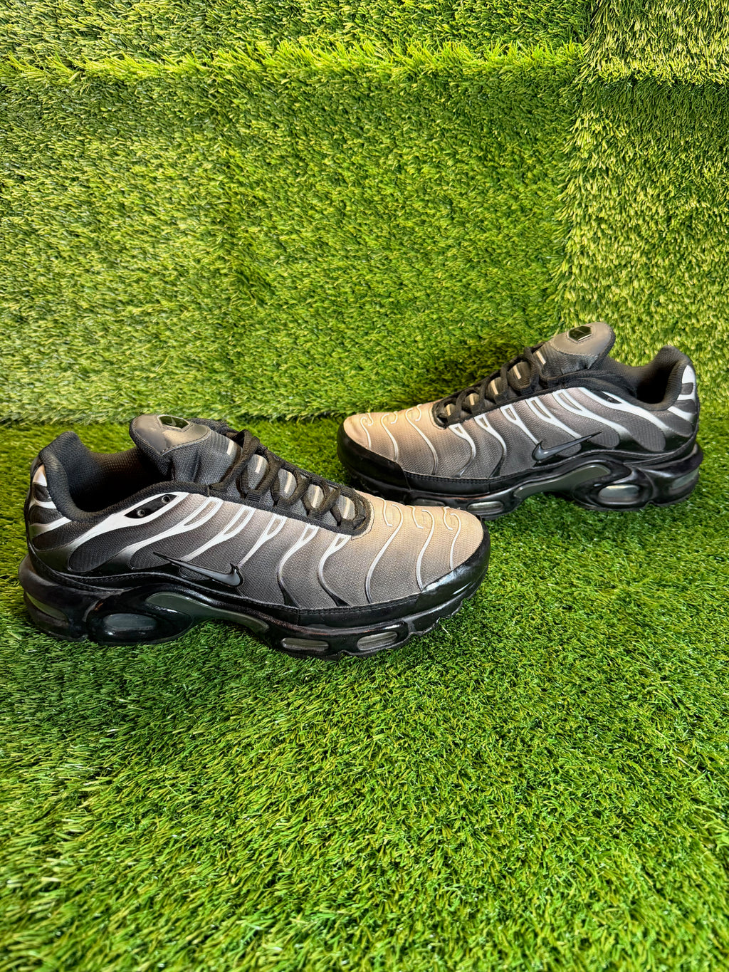 Nike Tn "Tuned Black" - US 10