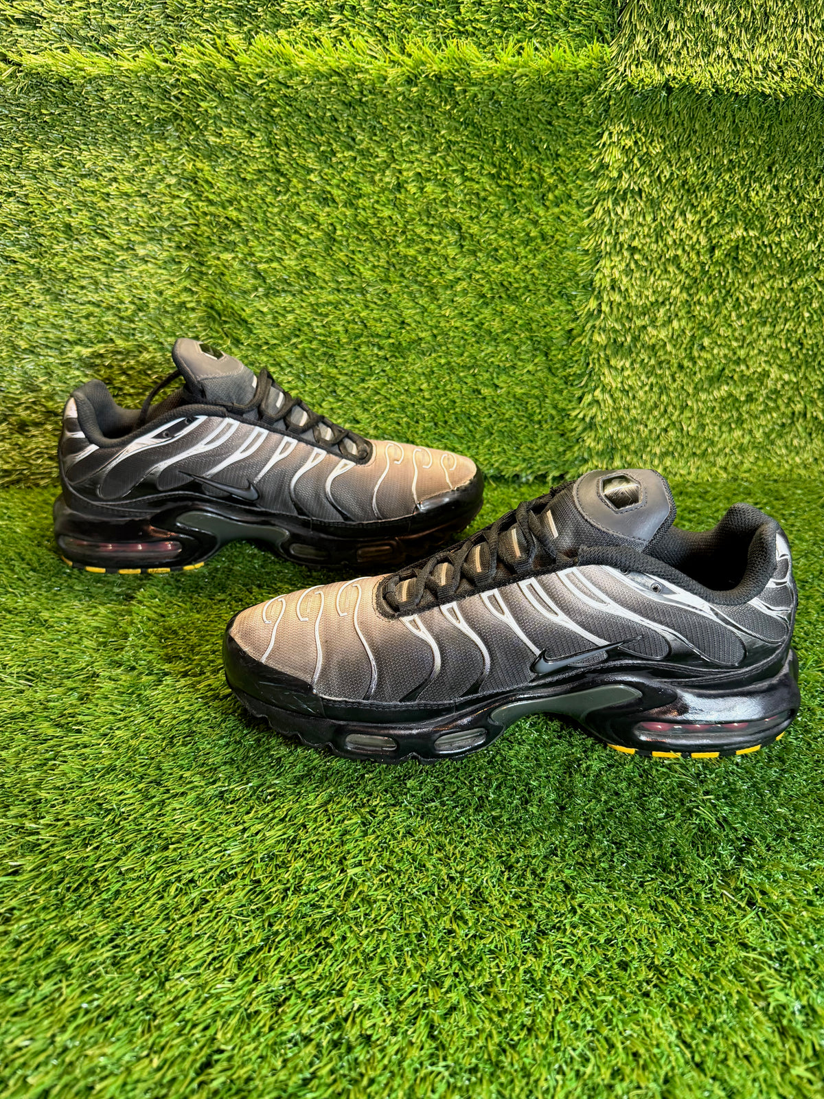 Nike Tn "Tuned Black" - US 10